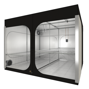 Dark Room Rev. 4.0 297 x 297 x 217 mm