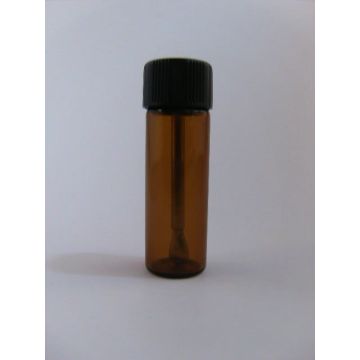 Fläschchen mit Löffel innen