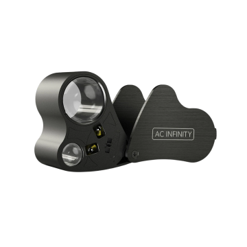 Juwelierlupe mit LED-Licht